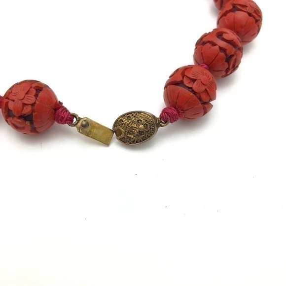 Vintage Cinnabar Chinese Necklace - Picture 6 of 6